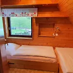 Apartmaji Apartman *